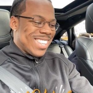 Meet your Posher, Johnny